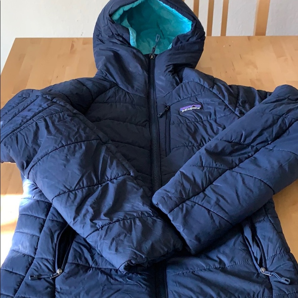 PATAGONIA down sweater hoody. Dark blue. Size S.